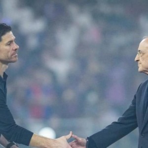 世体：皇马签阿隆索付1500万解约金，解雇又付900万补偿